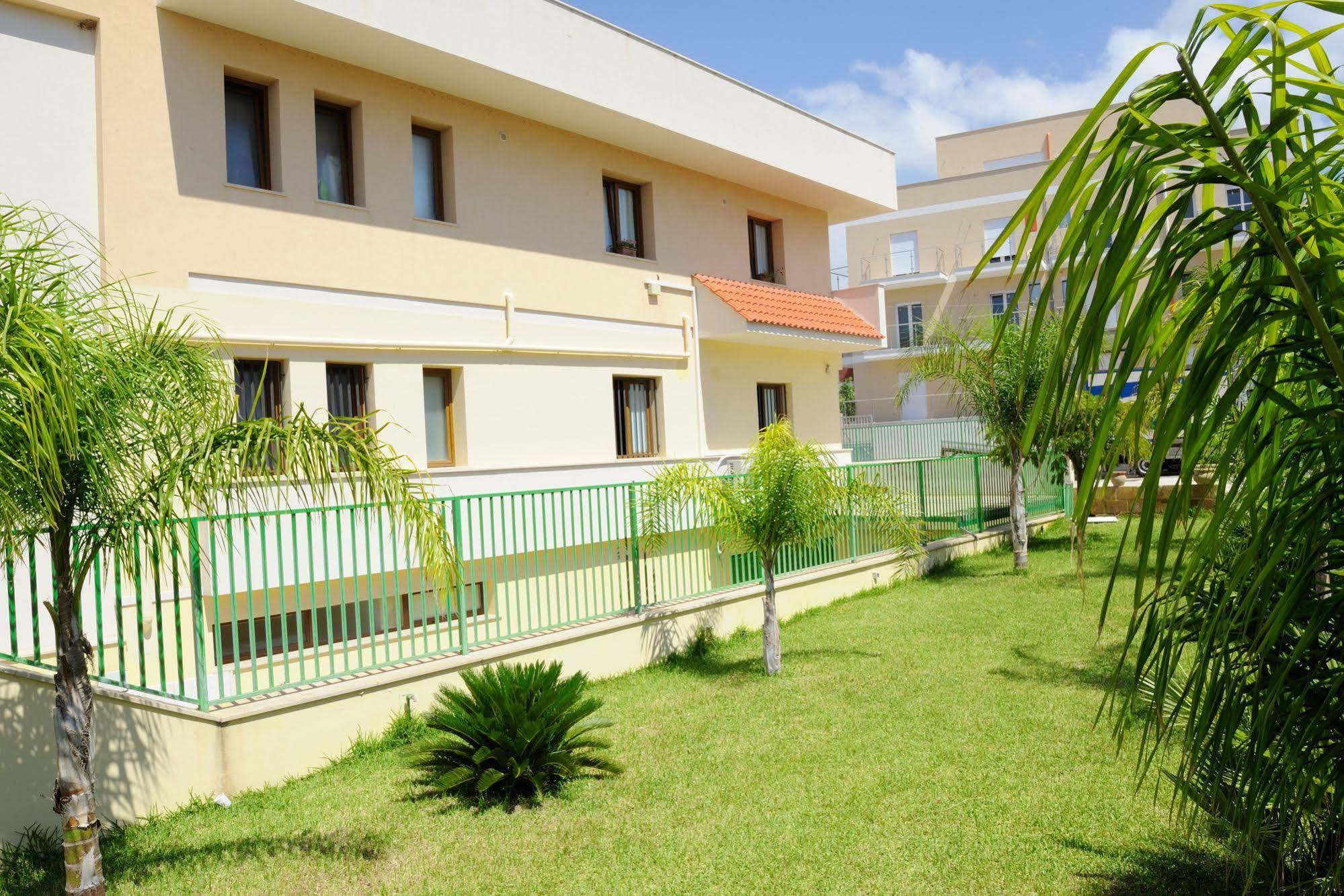 تيراسيني Green Garden المظهر الخارجي الصورة