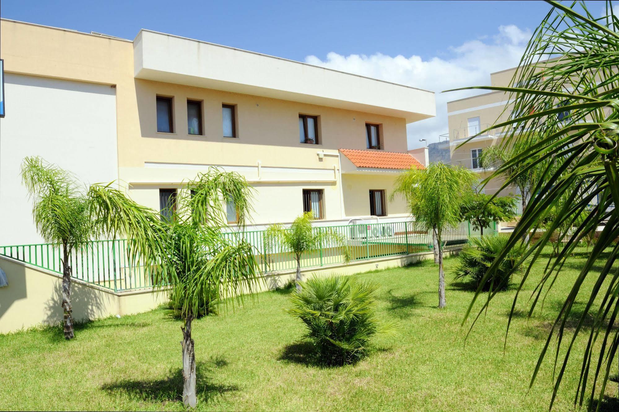 تيراسيني Green Garden المظهر الخارجي الصورة